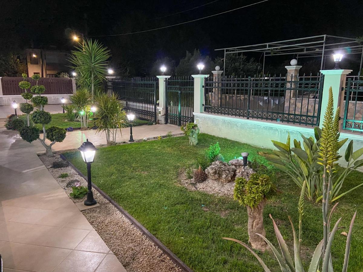 Simplycity Homestay Apartments Kremastí Esterno foto